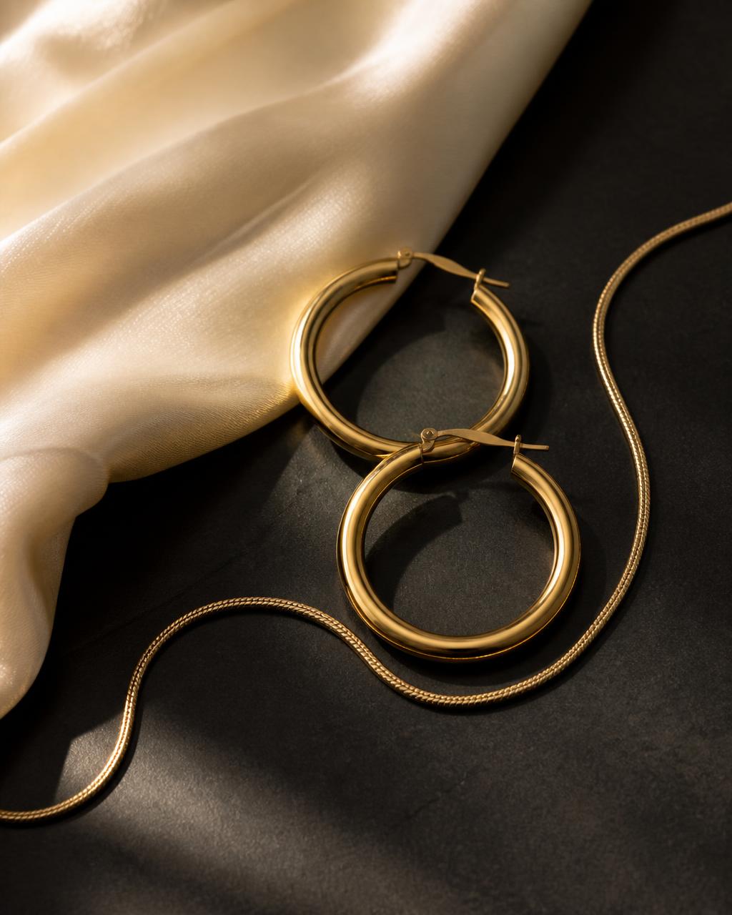 Ile d'Or Hoops — demo product still life
